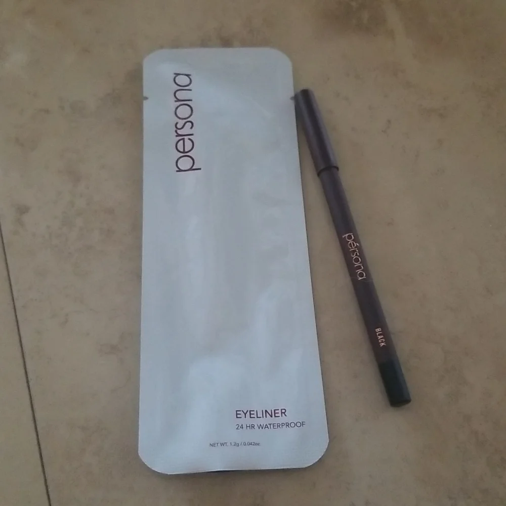 Black Waterproof Eyeliner